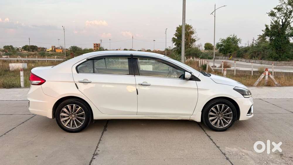 Maruti Suzuki Ciaz Smart Hybrid Alpha , 2021, Petrol