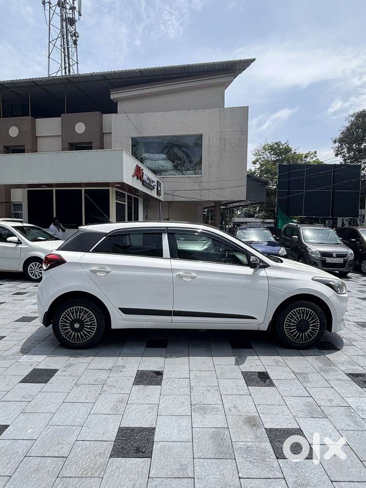 Hyundai I20 Sportz 1.2 Bs-iv, 2015, Petrol