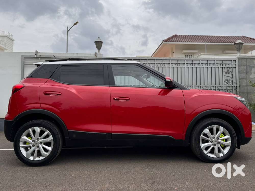 Mahindra Xuv300 W8 1.5 Diesel Dual Tone, 2022, Diesel