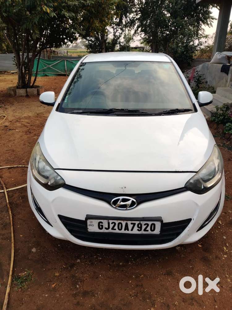 Hyundai I20 2013 Cng & Hybrids Well Maintained