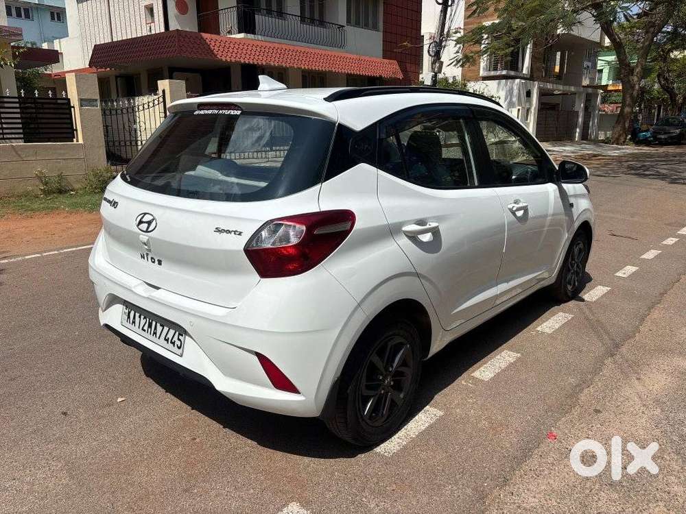 Hyundai Grand I10 Nios Sportz 1.2 At, 2019, Petrol