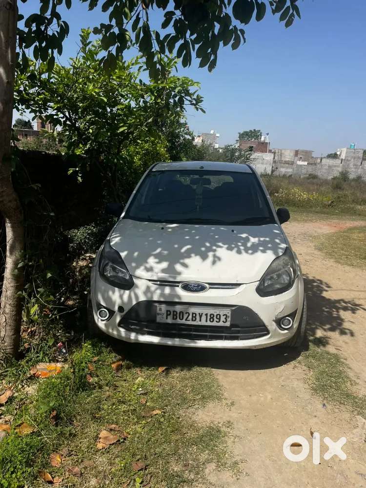 Ford Figo 2012