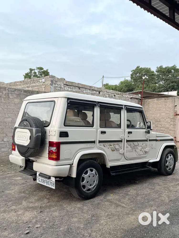 Mahindra Bolero 2016 कार