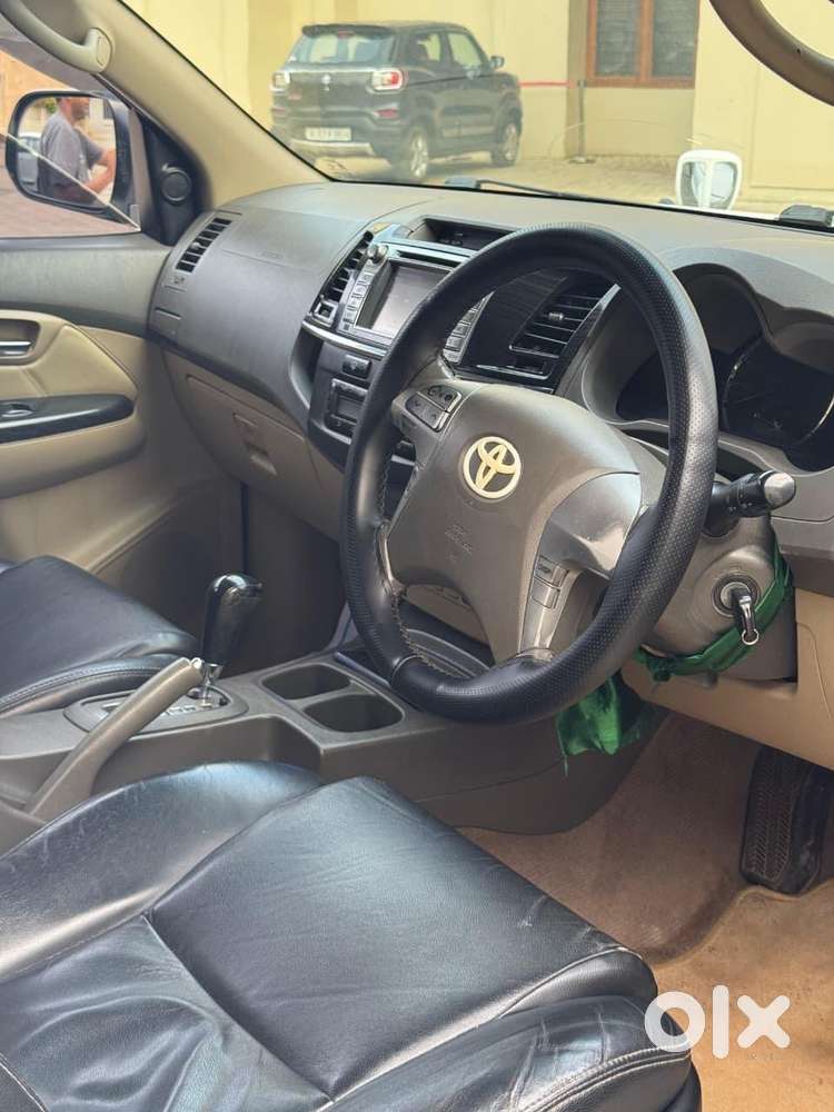 Toyota Fortuner 3.0 4x2 Automatic, 2013, Diesel