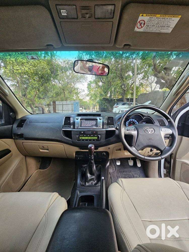 Toyota Fortuner 2011-2016 4x2 Manual, 2015, Diesel