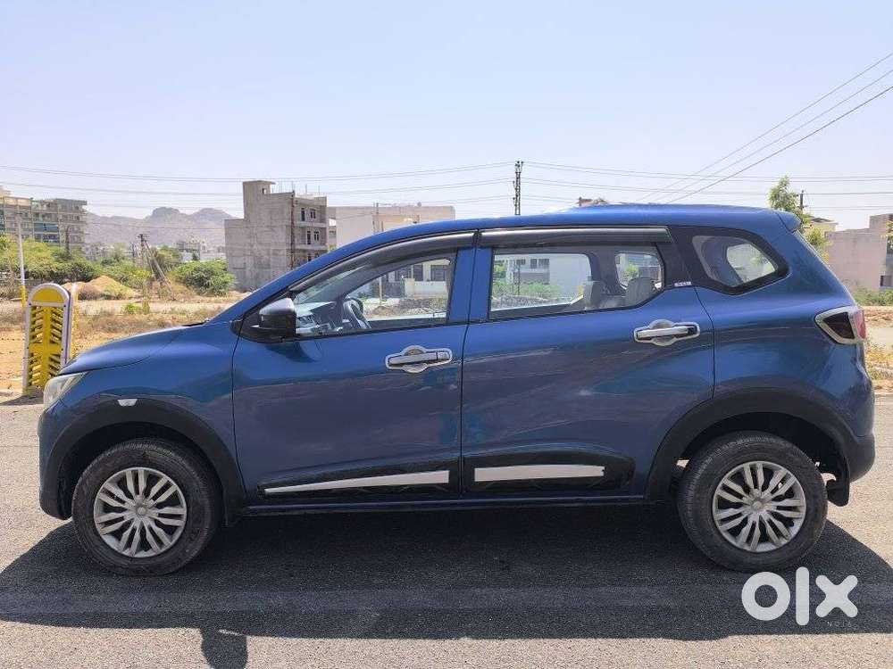 Renault Triber 1.0 Rxe, 2020, Petrol