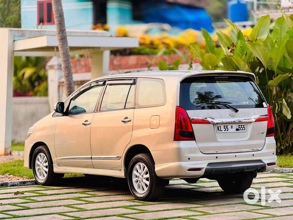 Toyota Innova 2.5 V 7 Str, 2014, Diesel