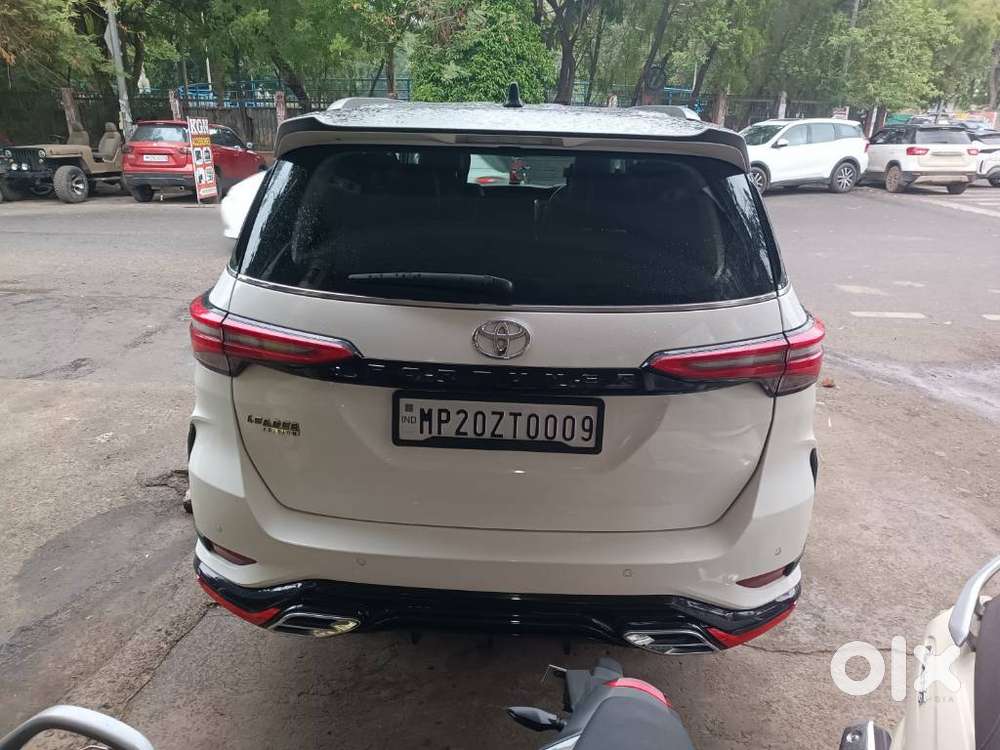 Toyota Fortuner Leader Edition (at), 2025, Diesel