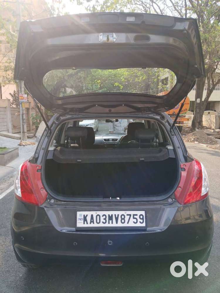 Maruti Suzuki Swift Vxi, 2015, Petrol