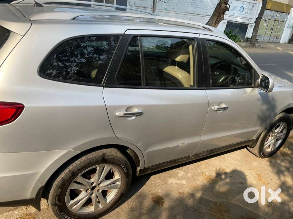 Hyundai Santa Fe 2011