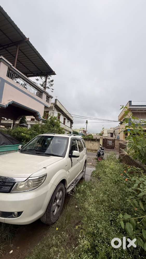 Tata Safari Storme 2015 Diesel 80000 Km Driven