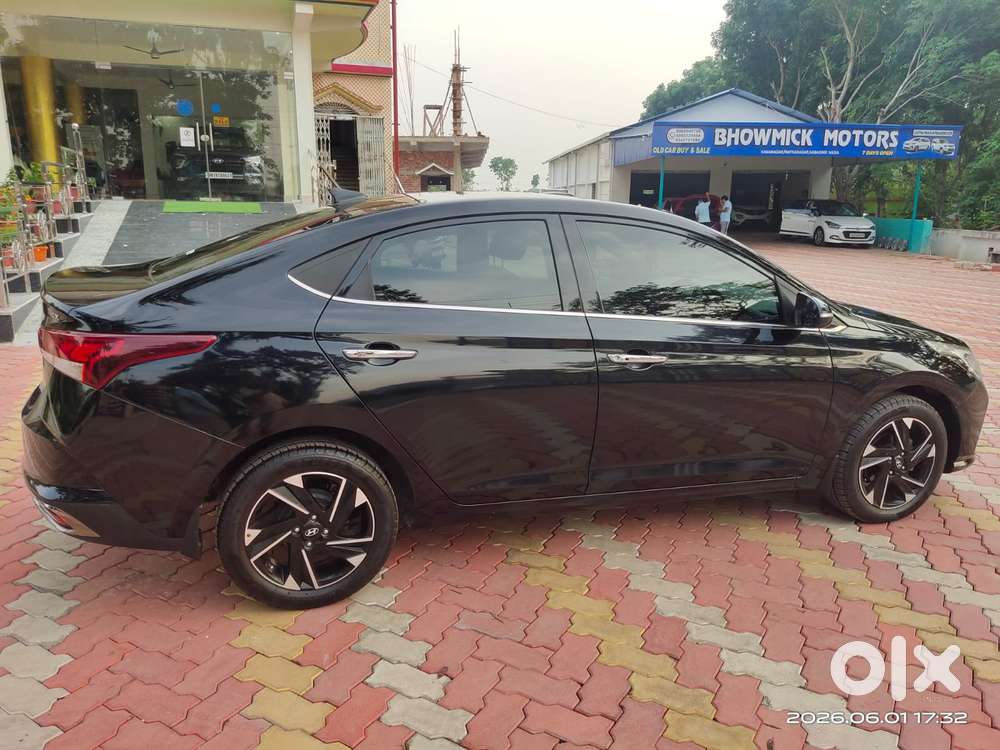 Hyundai Verna 1.5 Sx (o) Petrol Mt, 2020, Petrol
