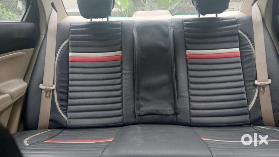 Maruti Suzuki Swift Dzire Amt Vxi, 2018, Petrol
