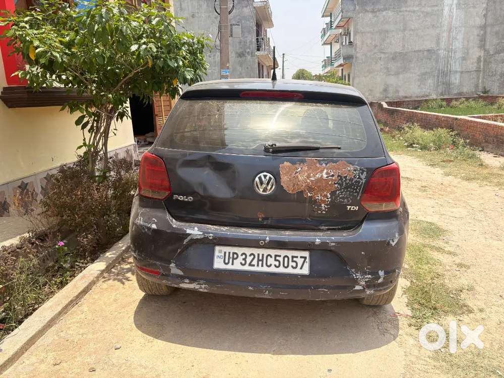 Volkswagen Polo 2015 Diesel 67352 Km Driven Urgent Sell
