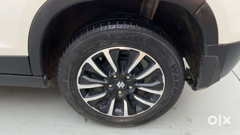 Maruti Suzuki Vitara Brezza 1.5 Zxi Plus At, 2020, Petrol