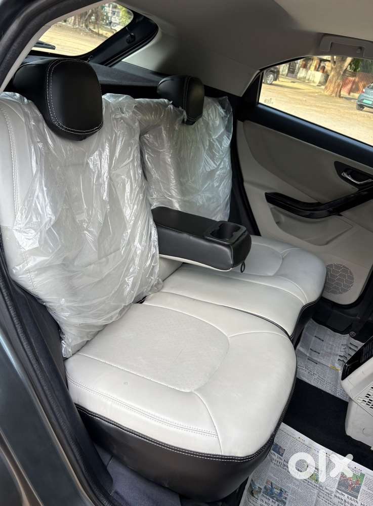 Tata Nexon 1.2 Revotron Xz Plus (s), 2023, Petrol