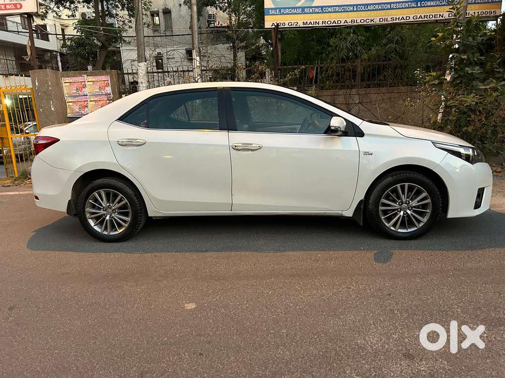 Toyota Corolla Altis 1.8 Gl, 2016, Cng & Hybrids