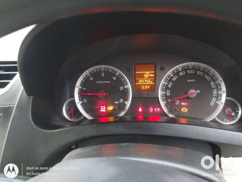 Maruti Suzuki Swift Dzire Vdi Bsiv, 2015, Petrol