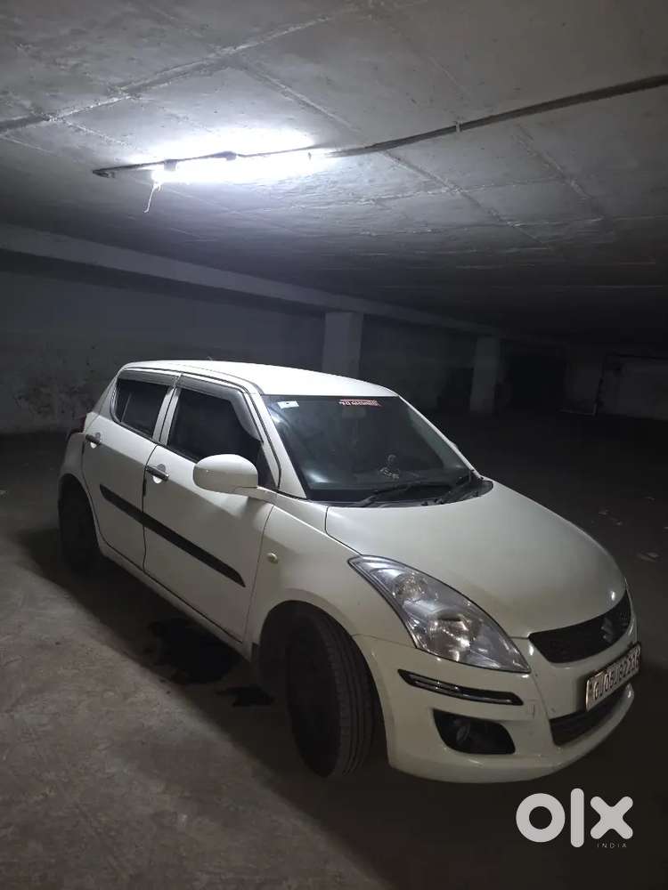 Maruti Suzuki Swift Lxi 2012 Car