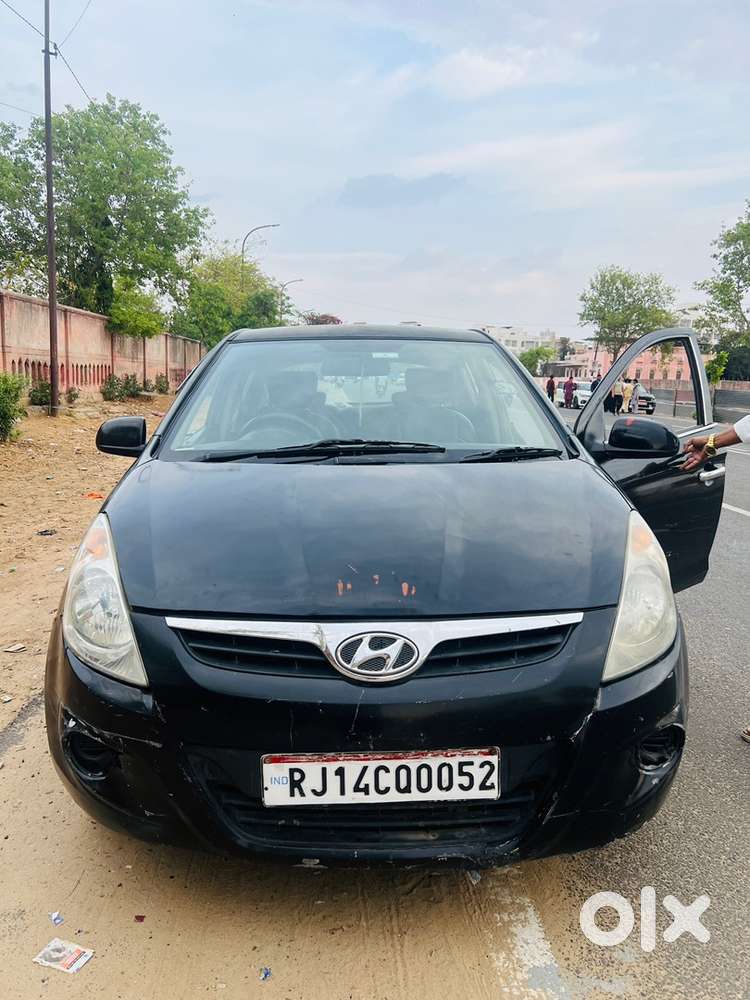 Hyundai I20 Diesel 2011 Km Driven