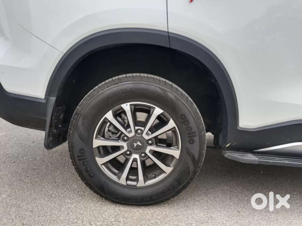 Mahindra Scorpio-n, 2025, Petrol
