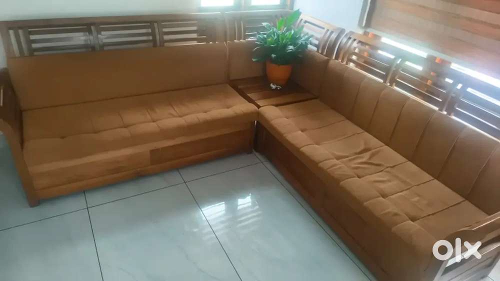 Orchid Sofa