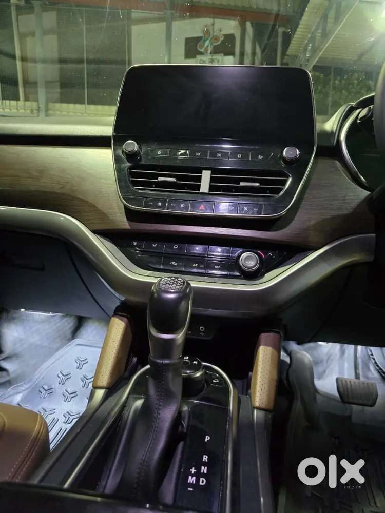 Tata Harrier 2022 Diesel Automatic Well Maintained Car