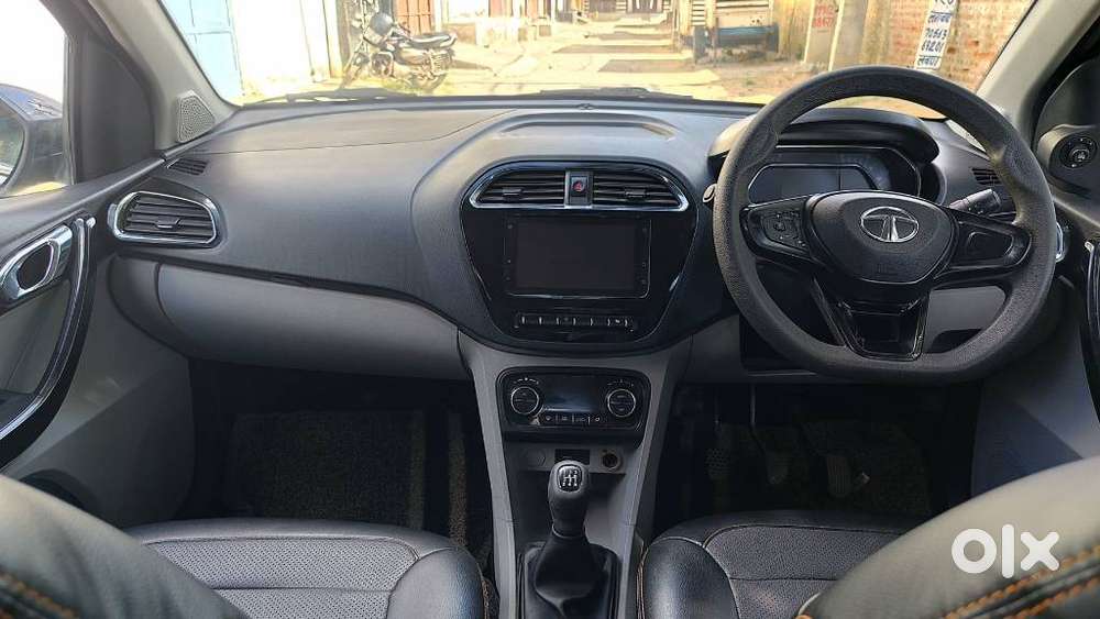 Tata Tiago Xz Plus Dual Tone, 2020, Petrol