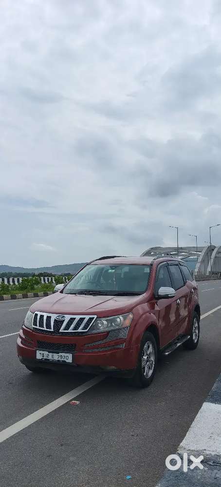 Mahindra Xuv500 Diesel 2012 With 113000 Km Driven