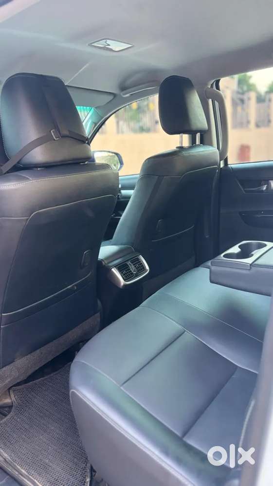 Toyota Hilux 2.8 High 4x4 Mt, 2026, Diesel