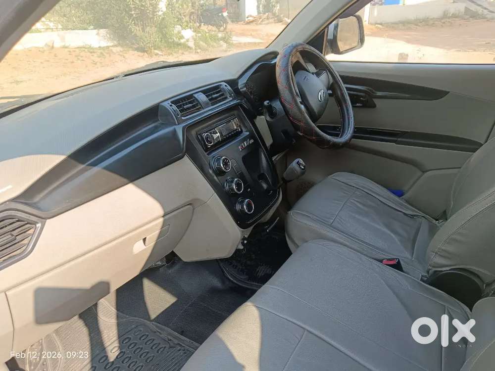 Mahindra Kuv 100 2016 Diesel 106000 Km Driven