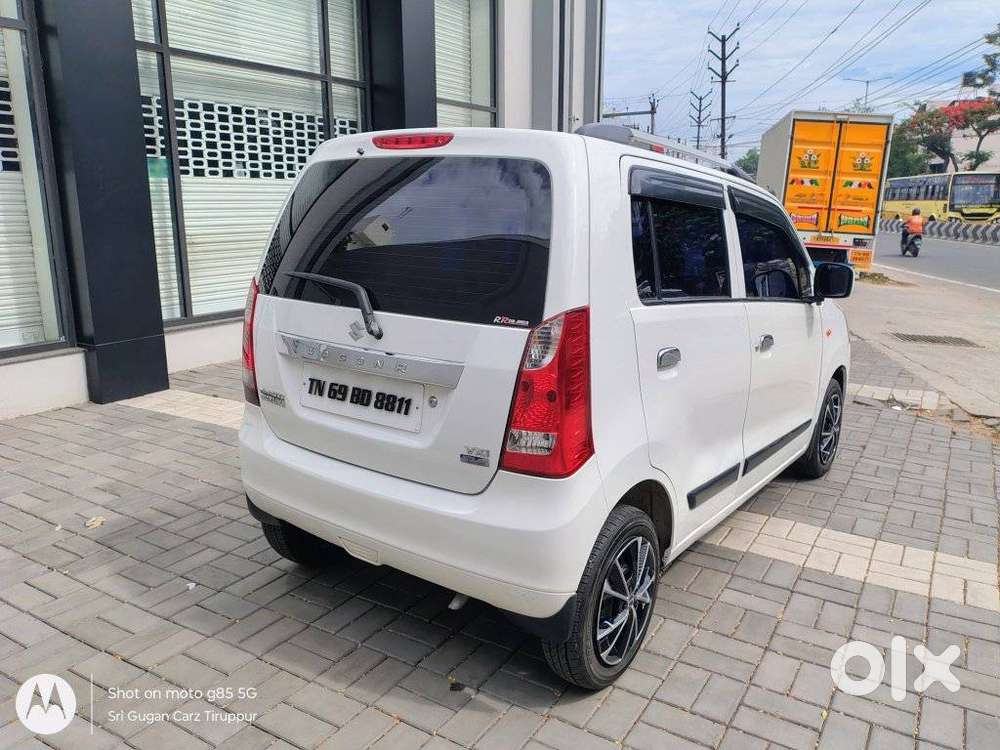 Maruti Suzuki Wagon R Vxi Amt Opt, 2017, Petrol
