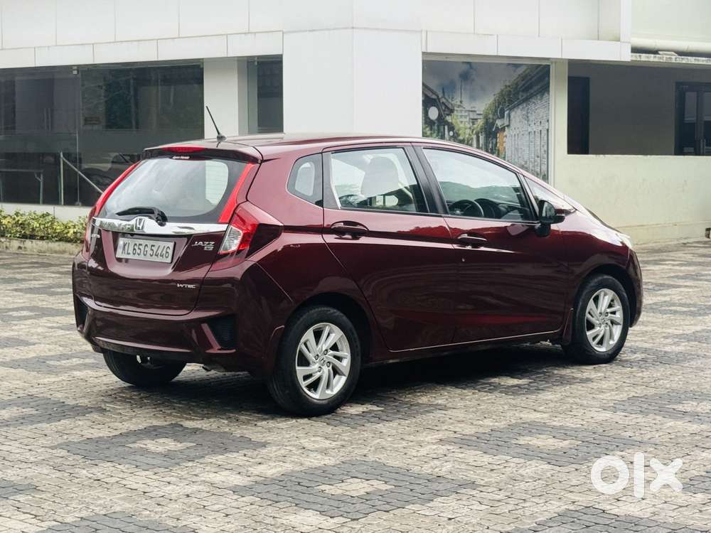 Honda Jazz V Automatic, 2016, Petrol