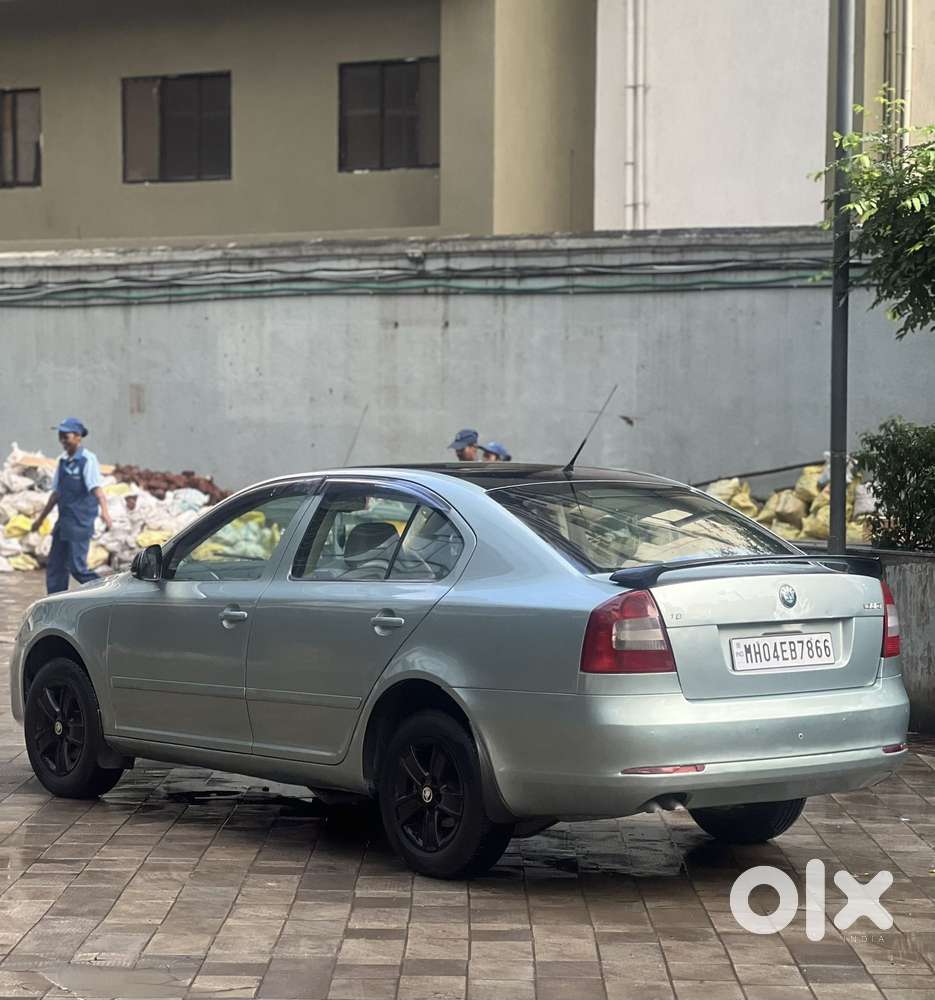 Skoda Laura 1.9 Tdi Mt Ambiente, 2010, Diesel