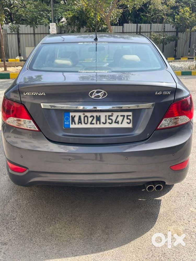 Hyundai Verna Fluidic 1.6 Vtvt Sx, 2014, Petrol