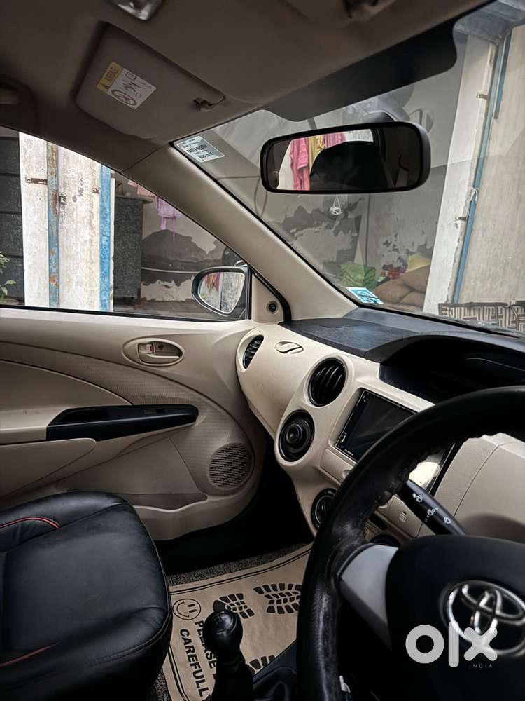 Toyota Etios Liva Petrol 2019