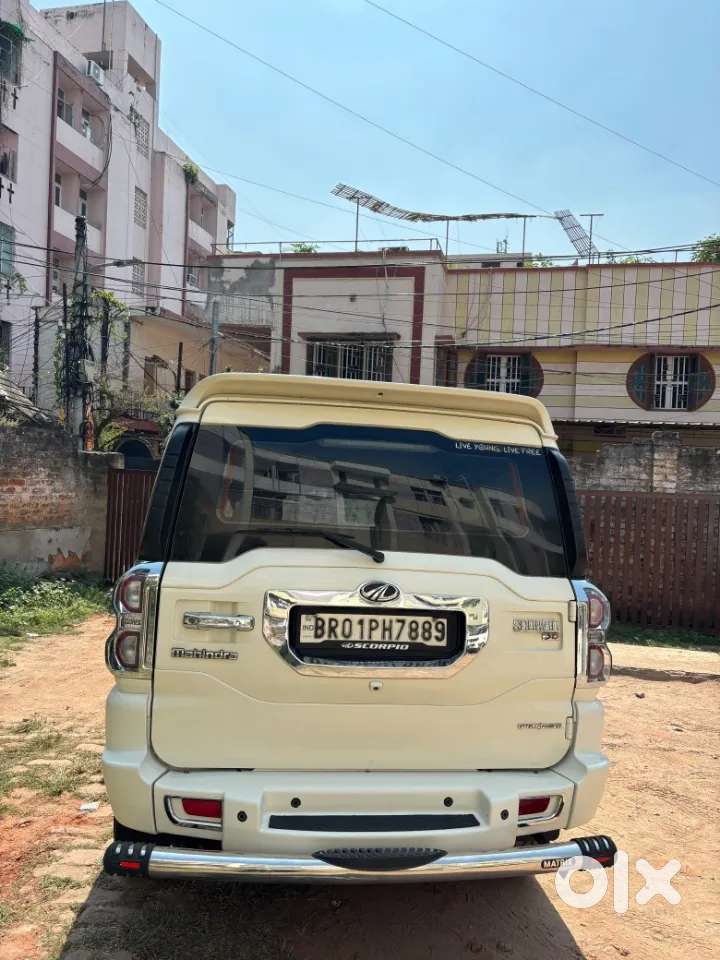 Mahindra Scorpio S10, 2017, Diesel