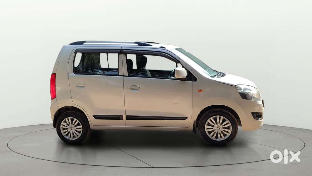 Maruti Suzuki Wagon R 1.0 Vxi Amt, 2016, Petrol