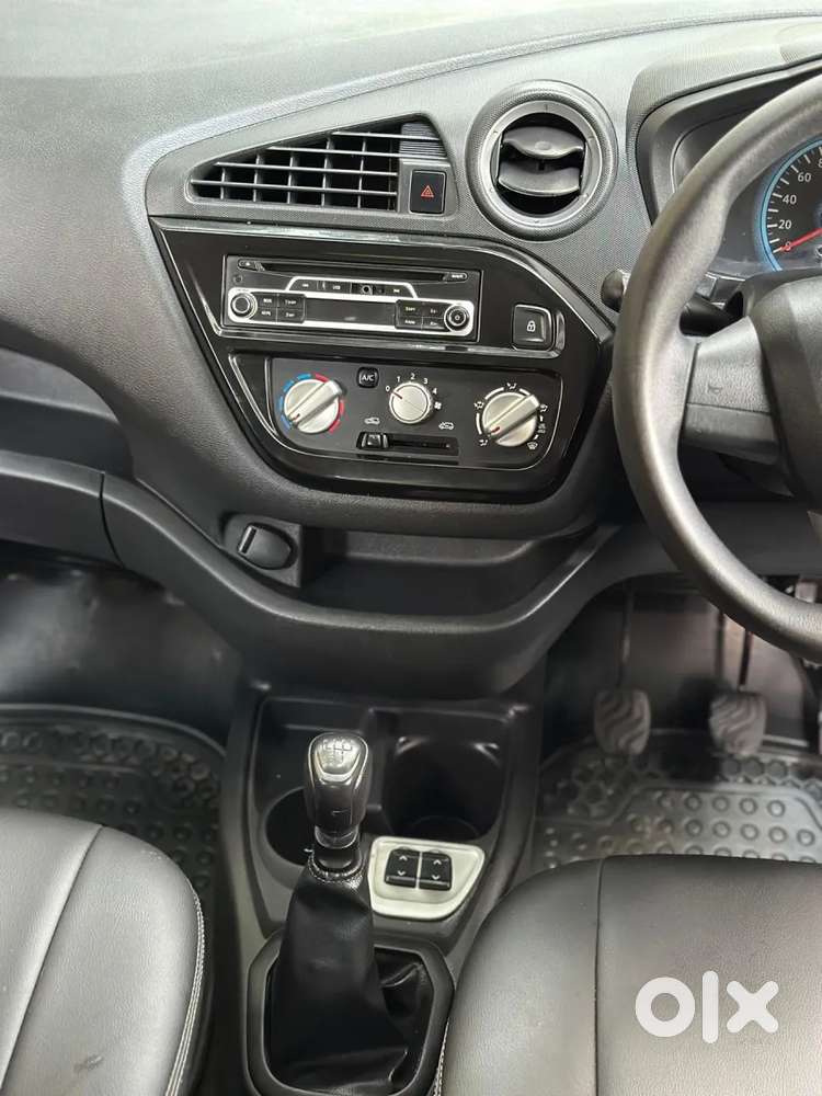 Datsun Redigo, 2017, Petrol