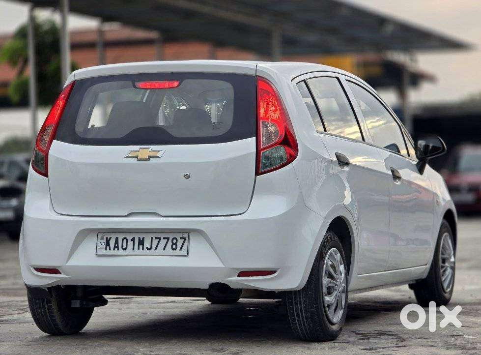 Chevrolet Sail, 2013, Petrol