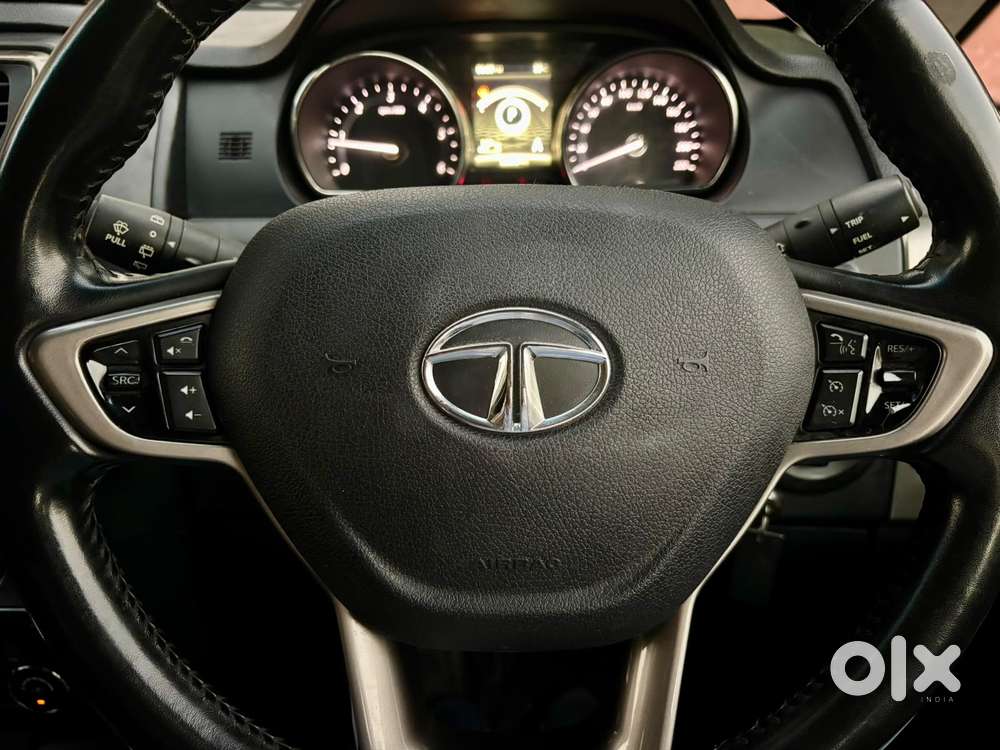 Tata Hexa 2.2 Xta 4x2 7 Str, 2018, Diesel