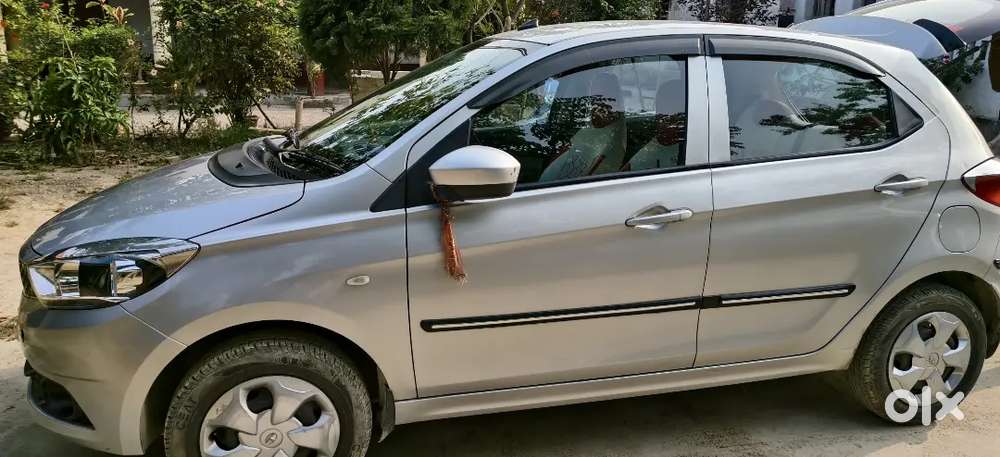 बहुत बढ़िया गाड़ी है मात्र 55000 चला हुआ है