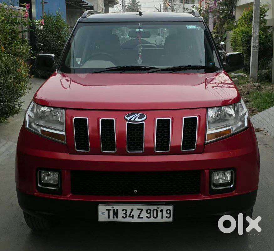 Mahindra Tuv 300 Mhawk100 T8 Dual Tone, 2017, Diesel