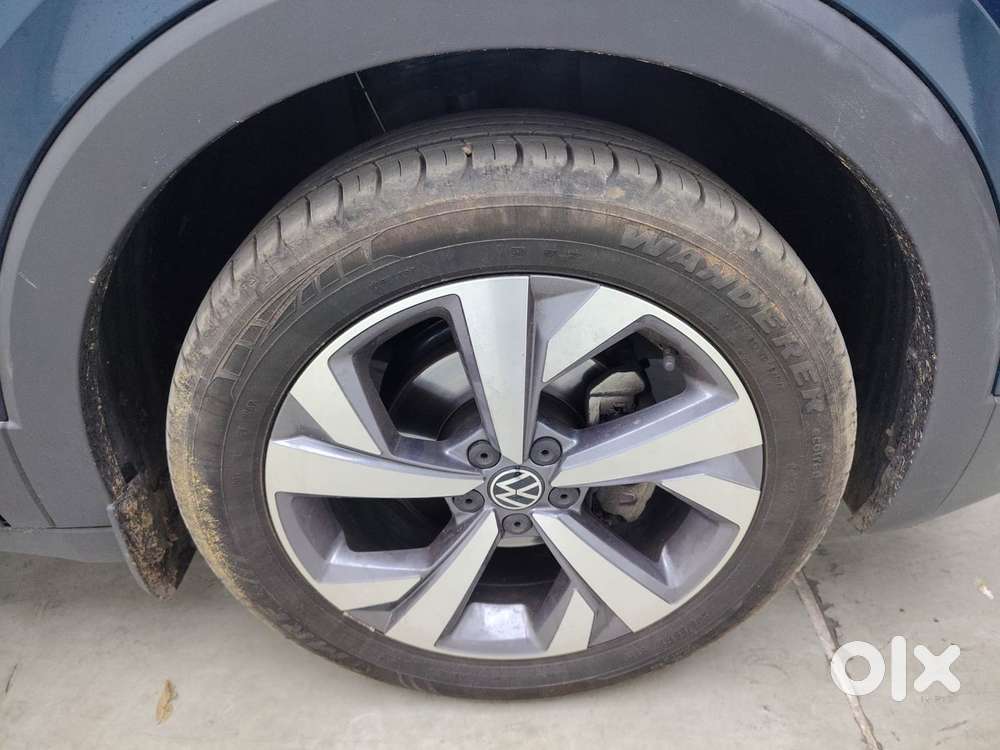 Volkswagen Taigun Topline 1.0 Tsi At (electric Seats), 2023, Petrol