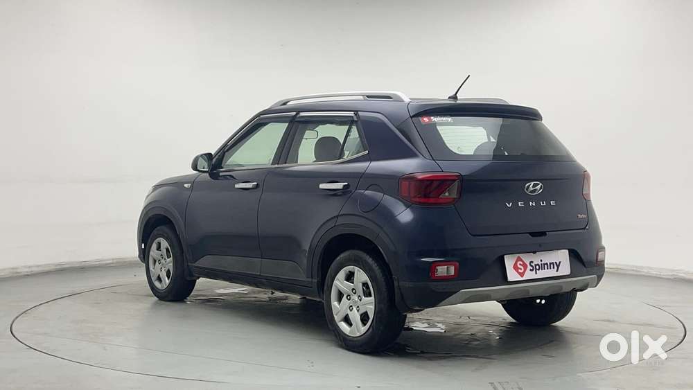 Hyundai Venue S Turbo Dct, 2020, Petrol