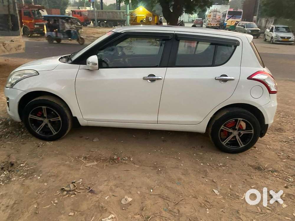 Maruti Suzuki Swift 2015 Diesel Well Maintained