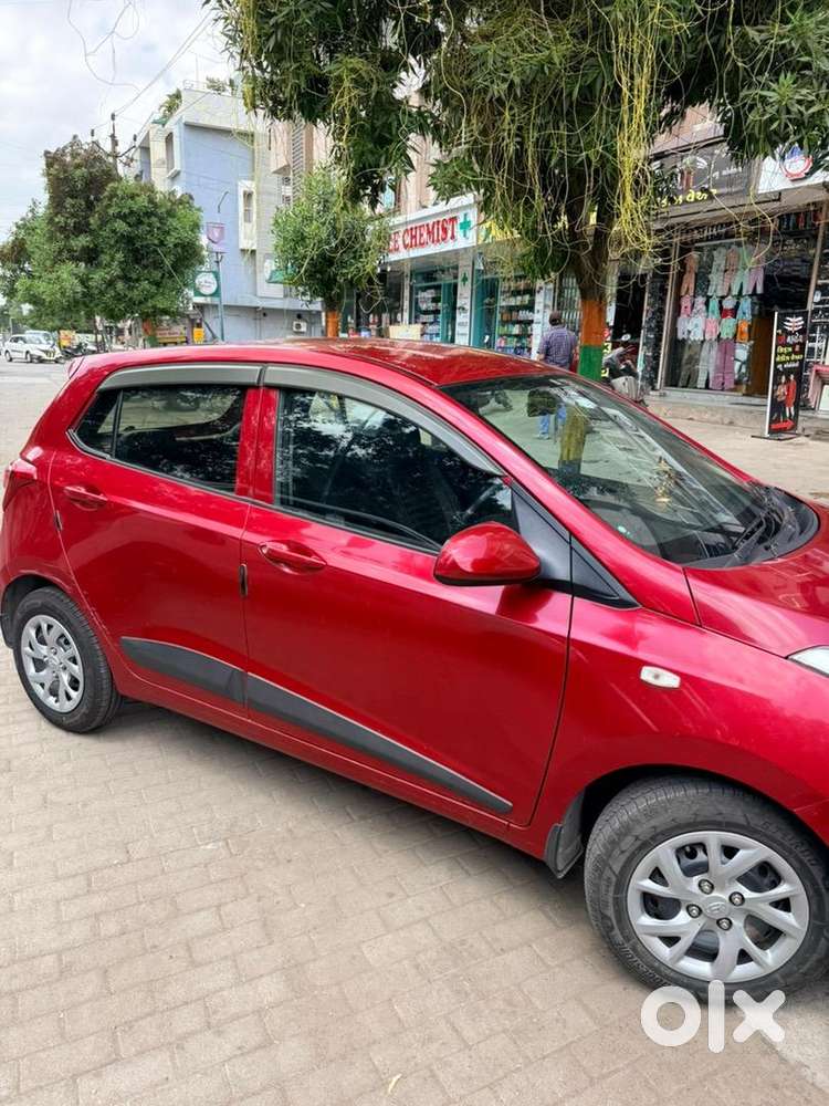 Hyundai Grand I10 2018 Petrol Well Maintained