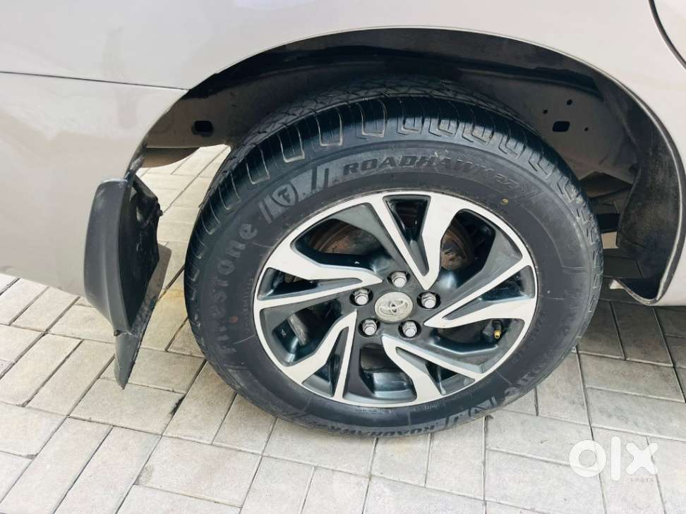 Toyota Innova Crysta 2.7 Gx At, 2019, Petrol