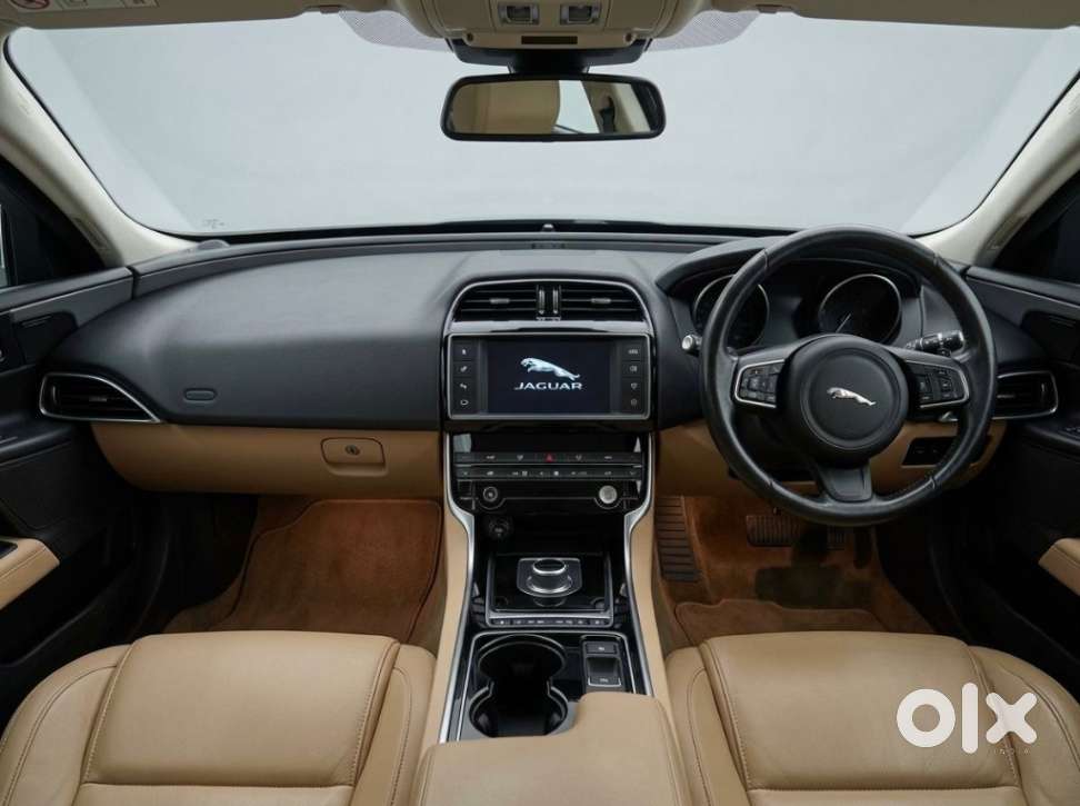 Jaguar XE Prestige, 2017, Petrol