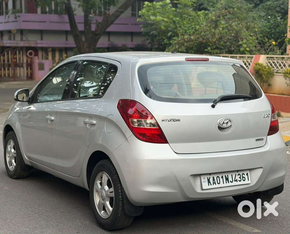 Hyundai I20 Asta (o) 1.2 Mt, 2011, Petrol